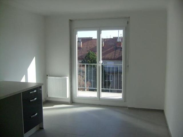3 Schlafzimmer Wohnung Schwechat AUT 98669179