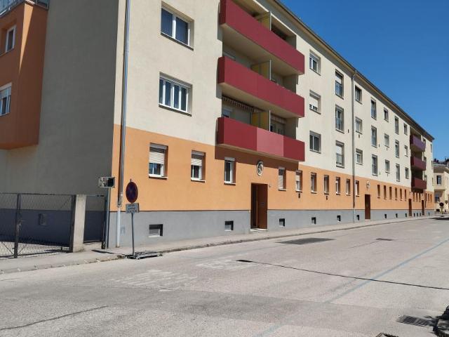 3 Schlafzimmer Wohnung Wiener Neustadt AUT LS103065811