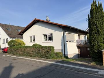 Münster, Dieberg - Garten, Parkplatz, Terrasse