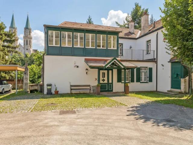 3 Schlafzimmer Haus Klosterneuburg Niederösterreich 102896108