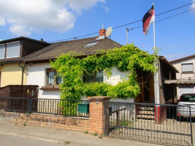 3 Schlafzimmer Haus Ludwigshafen Am Rhein Deutschland 103841484