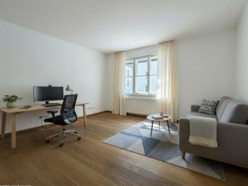 Etagenwohnung mieten in Residenzplatz
