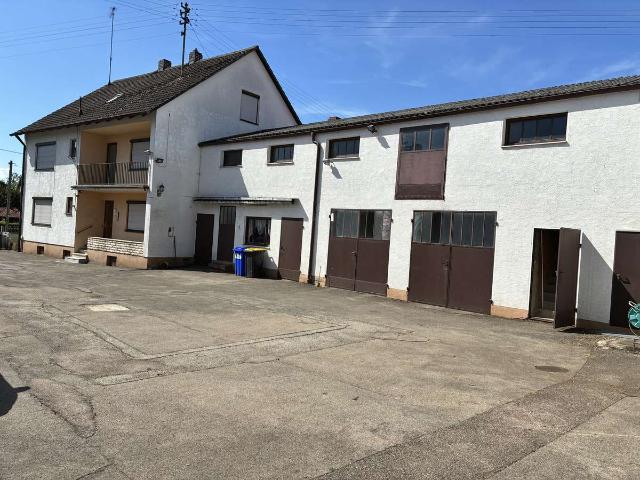 3 Seitenhof 266m² Wohnfläche | über 500m² Nutzfläche | 1871m² Grundstück