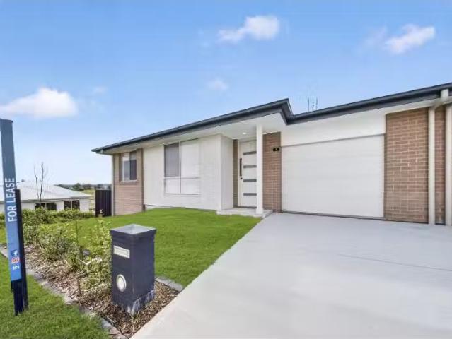 3 Signifera Court, GILLIESTON HEIGHTS House for rent Listed b.