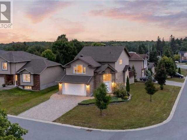 3 Silverberry, Lively, ON, P3Y 0A1 house for sale | Listing ID 2129 | Royal LePage