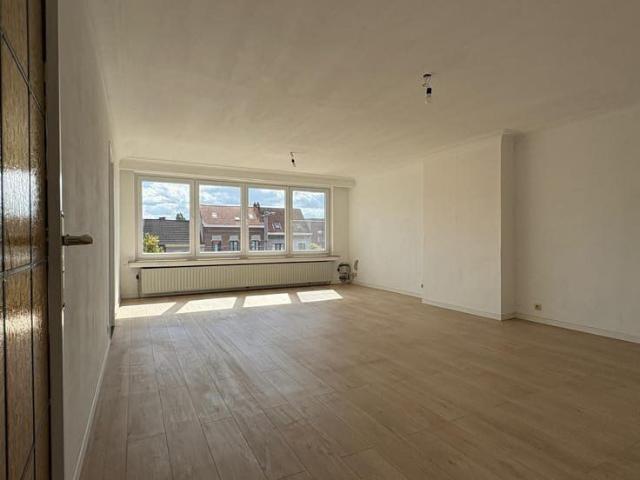 3 slaapkamer appartement met terras en garage