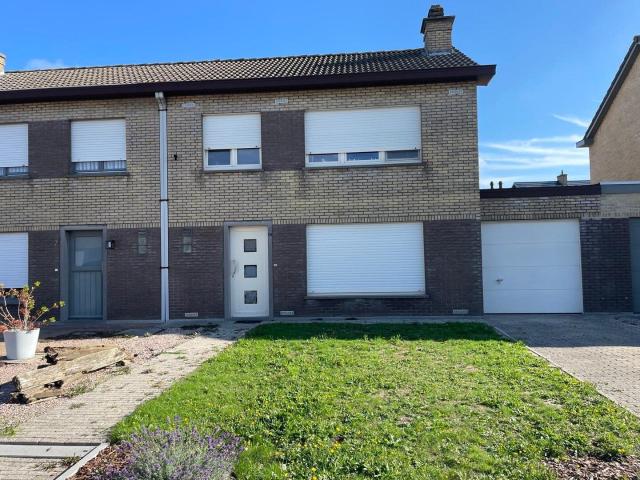 3 slpk huis met garage in Torhout
