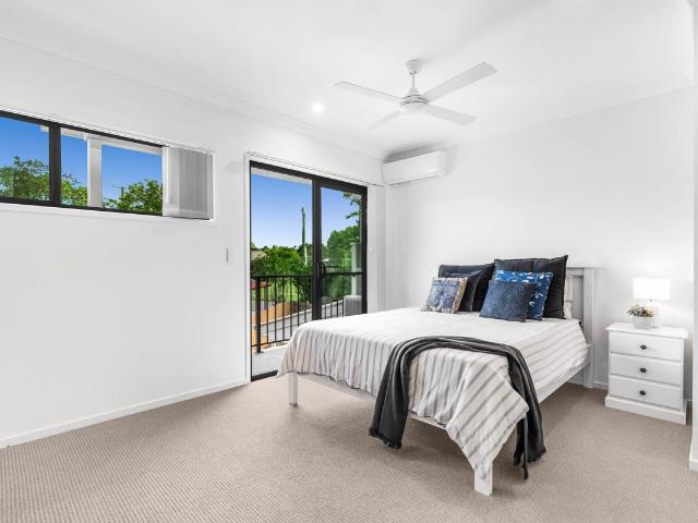3 SPACIOUS STUDIO UNITS IN COOPERS PLAINS PERFECT LOCATION