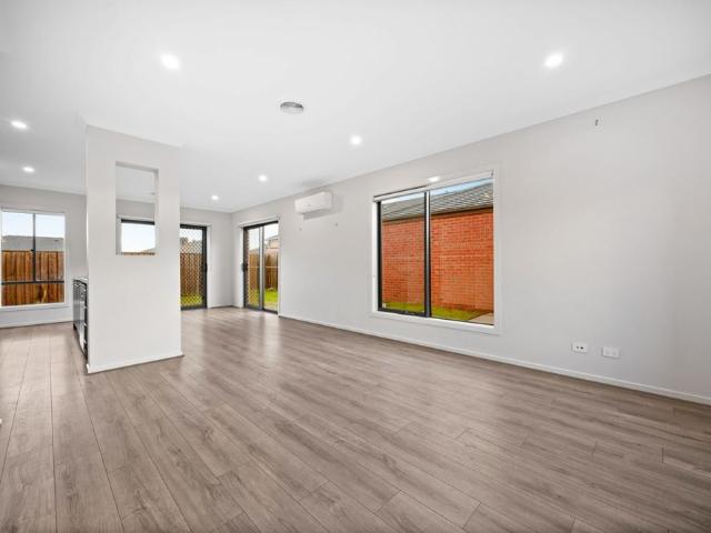 3 Sprinter Way, Winter Valley