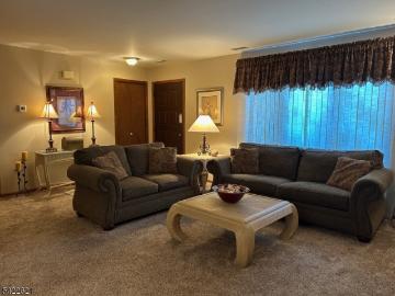 3 Spyglass Hill Rd, Unit 1
