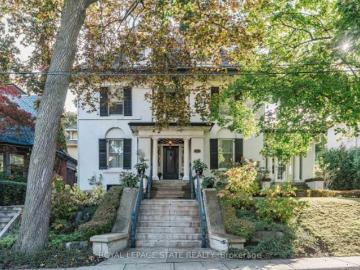 Hamilton, Ontario, Ontario - Patio, Garden