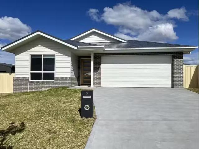 3 Talegalla Street, Bellbird House for rent Listed by Christo.