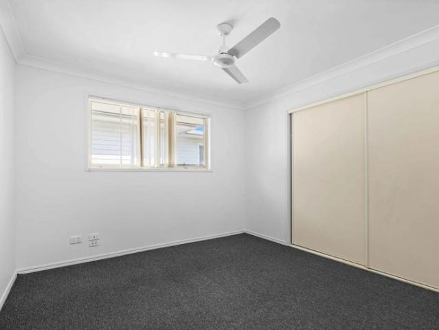 3 TARRANT STREET, MOUNT GRAVATT EAST I 3 BEDROOM HOME IN CONVENIENT LOCATION