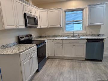 3 Terrace Ave, White Plains, NY 10603 | MLS #970851