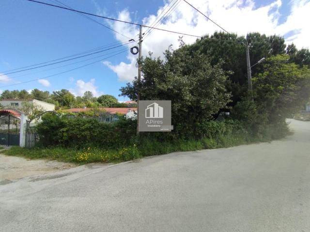 3 Terrenos rústicos, em Quinta da Caneira, com AUGI constituída
