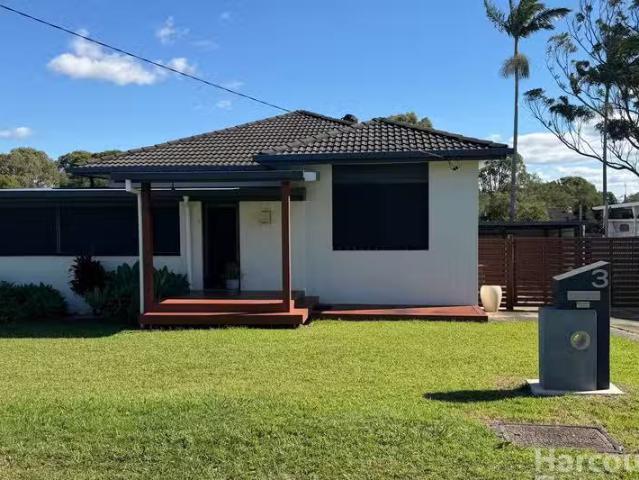 3 The Tiller, Port Macquarie, NSW 2444 House for Rent