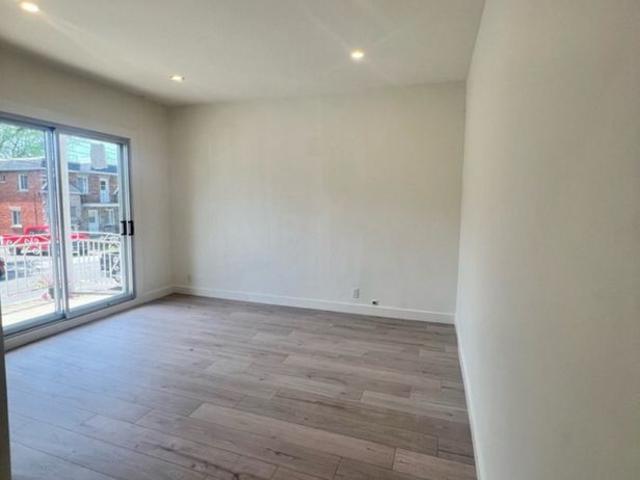 3 Très Grands Logements: 6.5 5.5 5.5