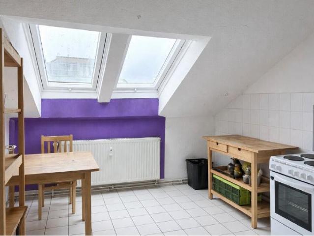 3 und 2 Zimmer Dachgeschoß Wohnungen