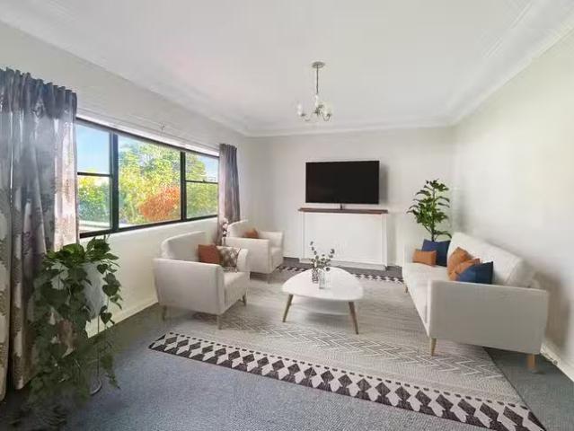 3 Wallawa Avenue, Engadine, NSW 2233