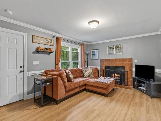 3 Weathergreen Court