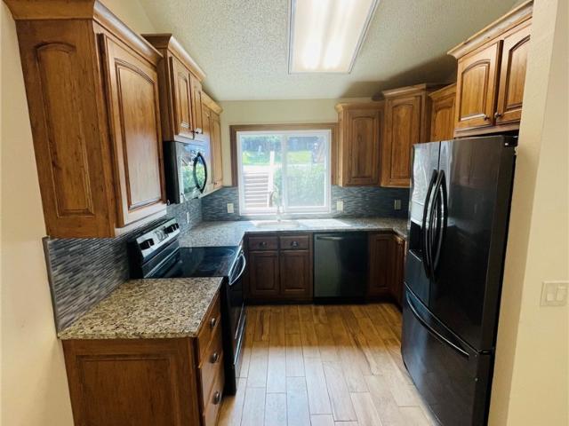 3 White Oak 103