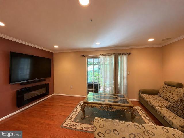 3 Wickham Court # 3