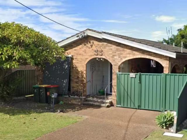 3 Williams Street, Belmont South House for rent Listed by Pro.