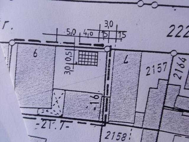 3 Wohnungen 186 qm Wfl 320 qm Grund Nebengeb. Nutzfl. 60qm