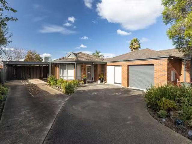 3 Woodvale Court, Bell Park, VIC 3215 House for Rent