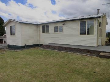 3 Wooran Street, Cooma