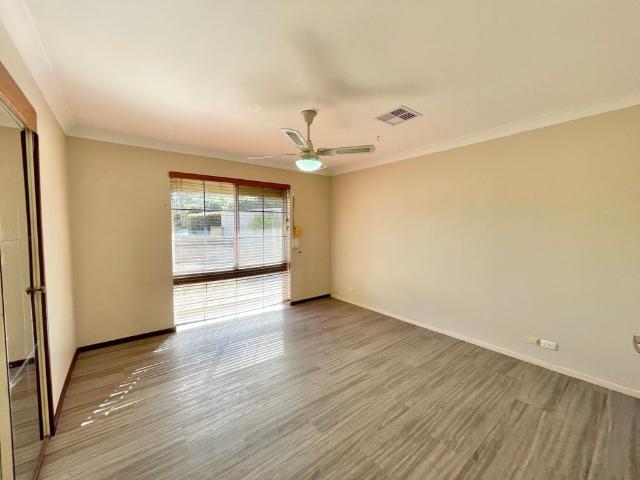 3 x 1 Family Entertainer Pool, Large Property, Prime Location!