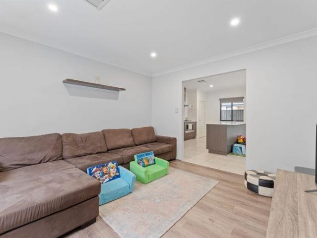 3 x 2 Family Home in Baldivis