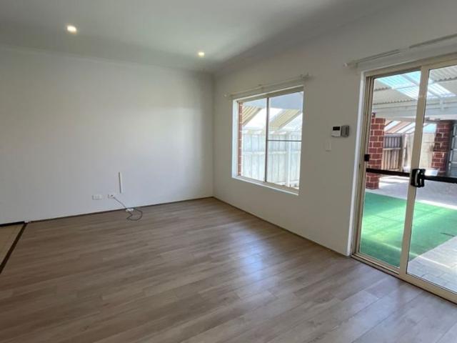 3 x 2 House in Ellenbrook