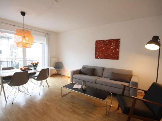 3 ZW im Frankfurter Westend mit ruhigem Balkon zum Innenhof