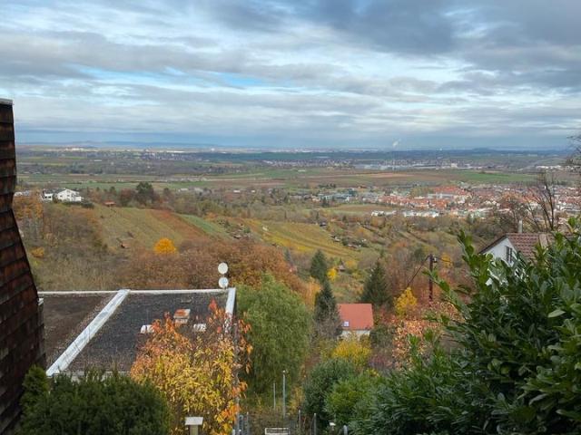 3 Zi. Maisonette Wohnung mit traumhaften Ausblick