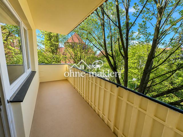 3 Zi mit Balkon in Bahnhöfsnähe Rathaus Spandau ! Provisonsfrei