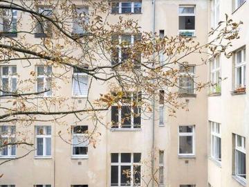 3 Zi. Altbauwohnung mit perfektem Grundriss mitten im beliebten Reuterkiez vermietetes Investment!