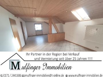 3 zi. dg wohnung mit küche, gartenmitbenutzung und stellplatz