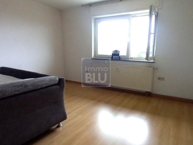 3 Zi, EBK, Loggia, bezugsfrei, max. 2 Pers