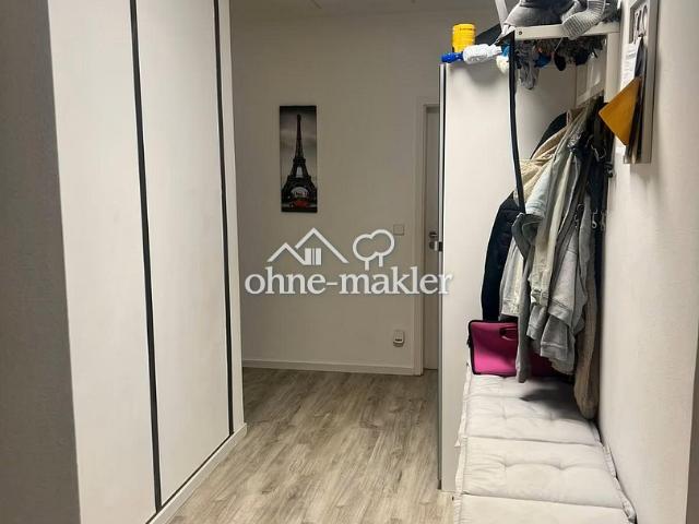 3 Zi. EG Wohnung Horkheim – Terrasse & 2 Tiefgaragestellpläte, ggf Friseurladen