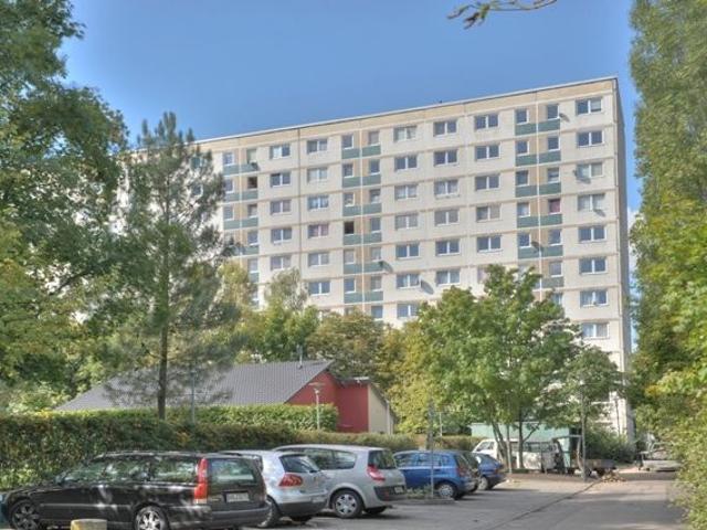 3 Zi. W. mit Badewanne frisch saniert mit TOP Aussicht!