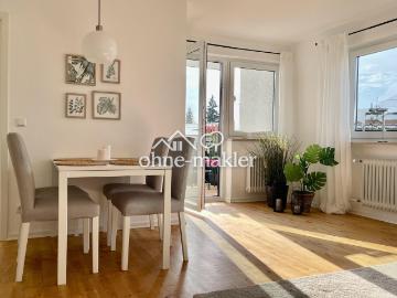 3 Zi WG mit Balkon, renoviert in zentraler Lage von LL