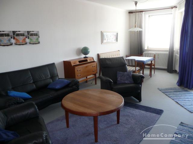 3 Zi.Whg 3. Etage rechts, großer Balkon. Gute Lage in der Weststadt
