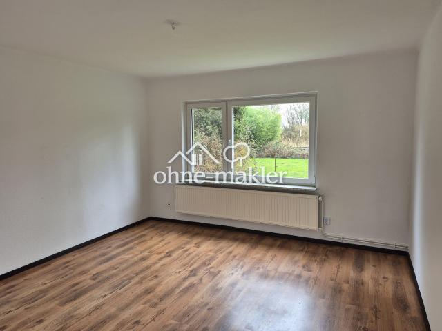 3 Zi. Whg. im 1. OG modernisiert 5 min. per Fahrrad zum Bf. Glückstadt