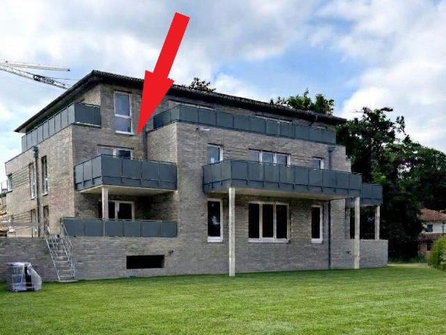3 Zi. Wohnung BÃ¼rgervilla, 86mÂ², 1. OG, Balkon, EBK, Tiefgarage, GÃ¤ste WC, WÃ¤rmepumpe, ab 03.2027 im Erstbezug