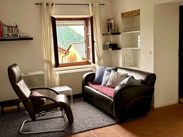 3 ZI WOHNUNG IN PUGERNA TI, MÖBLIERT, TEMPORÄR