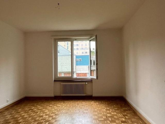 3 Zimmer, 50 m², 2. Stock