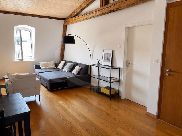 3 Zimmer, 50 m², 5. Stock