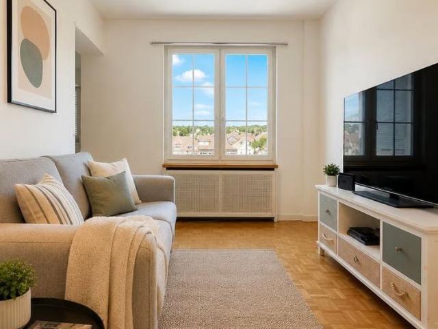 3 Zimmer, 52 m², 2. Stock