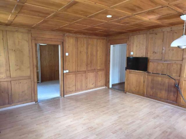 3 Zimmer, 57 m², 1. Stock
